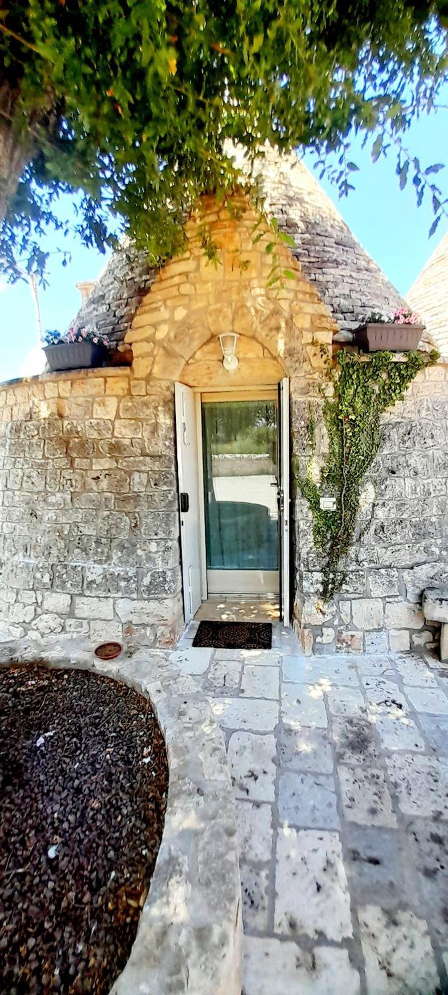 Trullo Roverella Locorotondo Extérieur photo